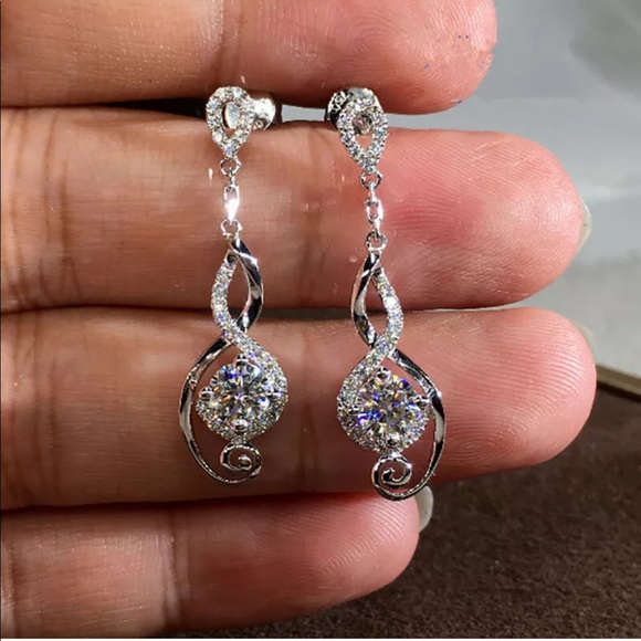 New 925 Silver Musical Note Earring Stud Drop Earr - Picture 2 of 3